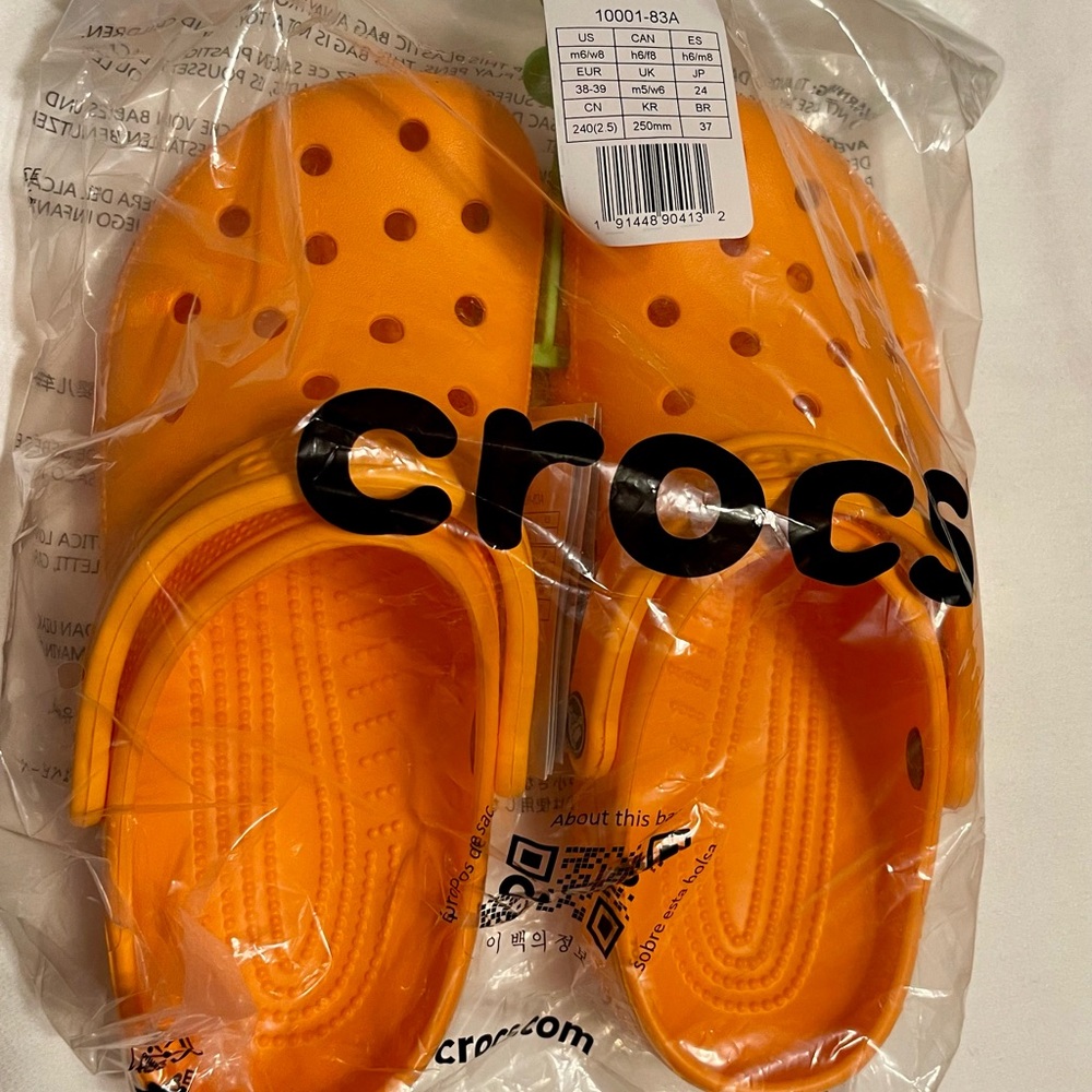 CROCS Kids Vibrant Orange Sandals
